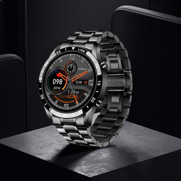 Smart Watch with Bluetooth Calling and IP67 Waterproof Rating for Men and Women