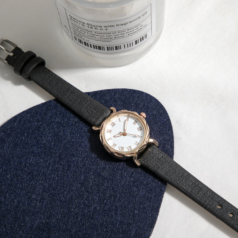 Women's Small Minimalist Watch with PU Leather Strap