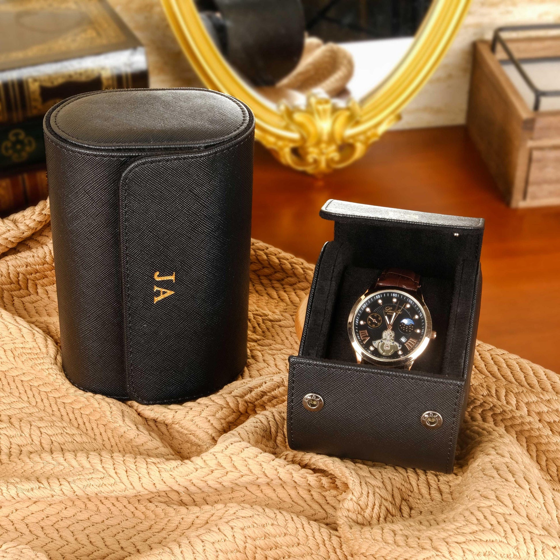 Personalized Leather Watch Box, PU Leather Watch Box, Travel Watch Case, Husband Gift, Groomsman Watch Case Gift, Gift for him,Wedding gifts